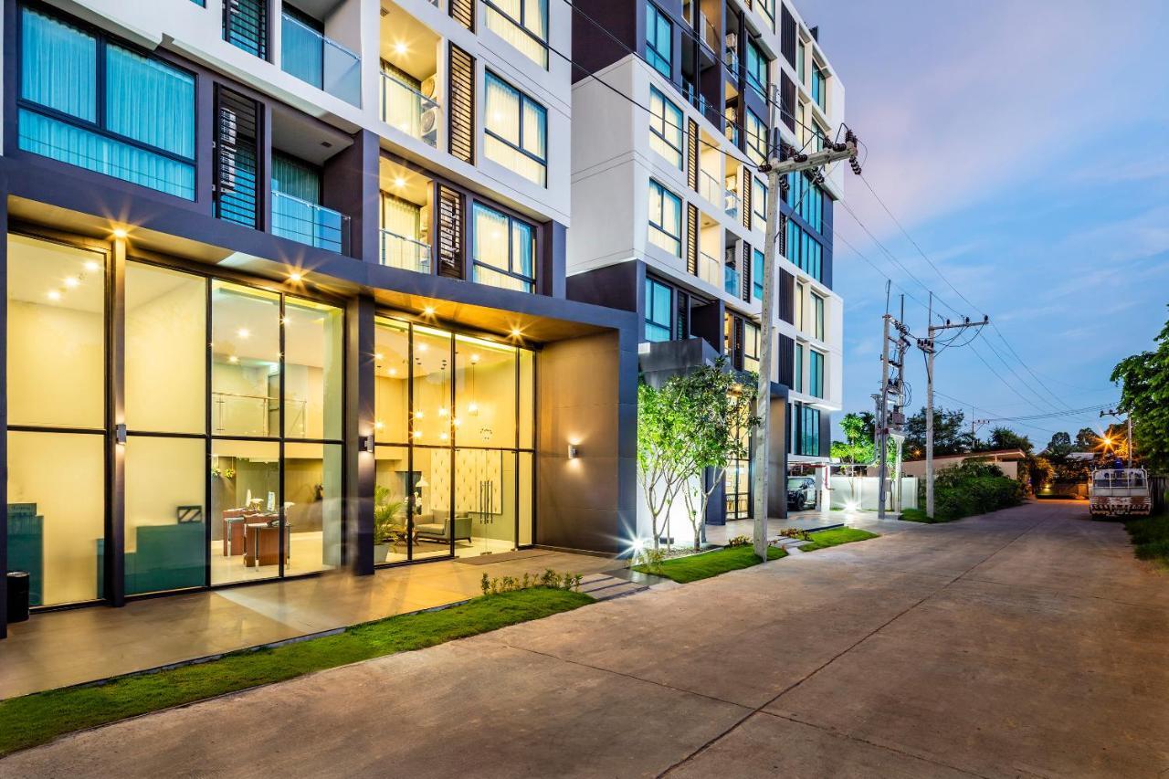 Hotel The Rizin Pattaya Exterior foto